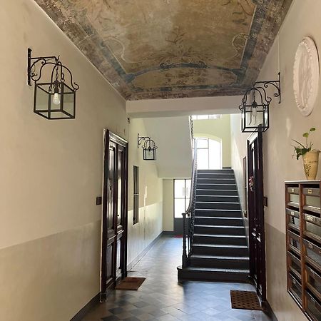 Appartamento Su Cortile Magico Turin Exterior photo
