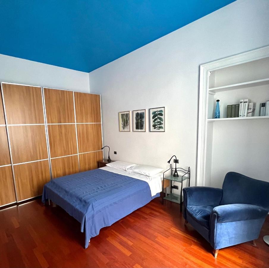 Appartamento Su Cortile Magico Turin Exterior photo