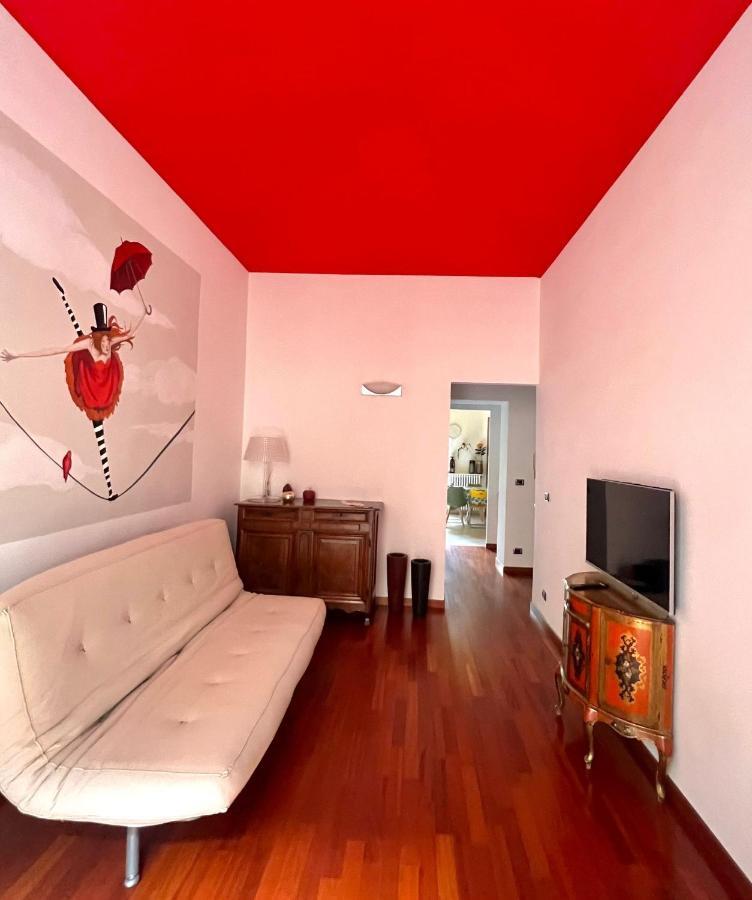 Appartamento Su Cortile Magico Turin Exterior photo